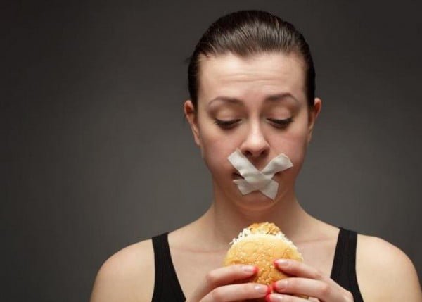 Temas femeninos: ¡HARTA DE LAS DIETAS!