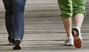 ¡LOS BENEFICIOS DE CAMINAR!