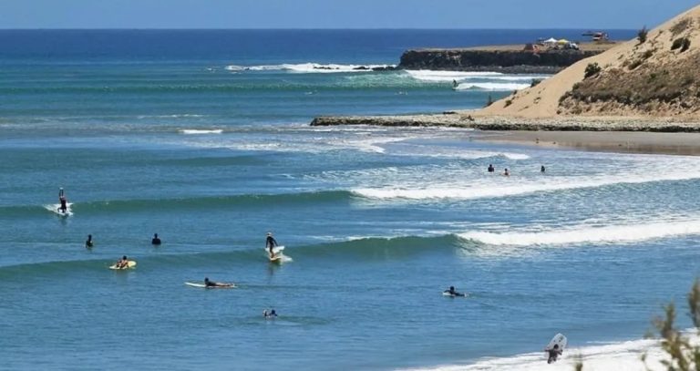 Postales de BCS: BCS cuenta con una de las olas mas largas del mundo