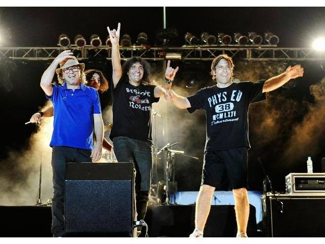 LOS ENANITOS VERDES.