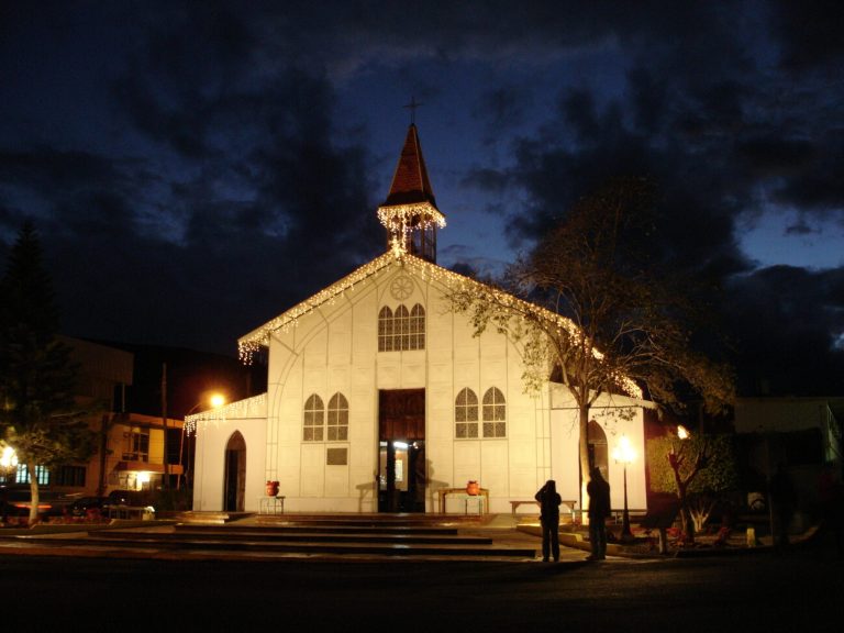 Iglesia de Santa Barbará en Santa Rosalía, BCS, México.