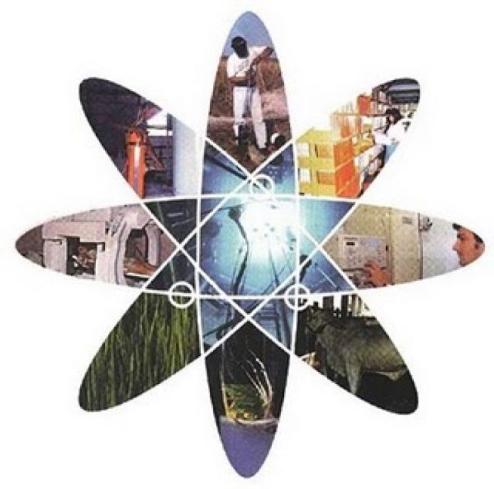 10-01-01atom_color-5457-zoom