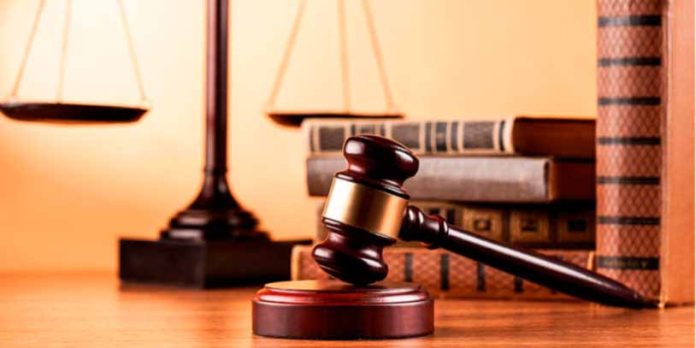 derecho-justicia-malletebigstock3_0