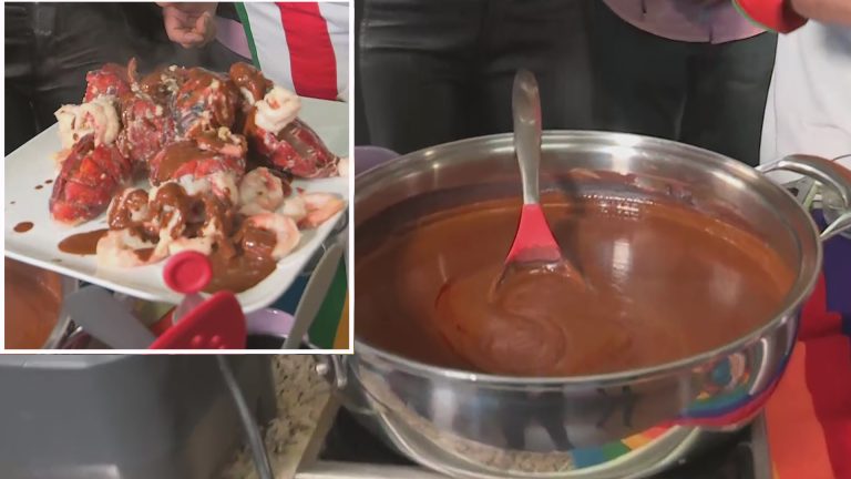 Gastronomía sudcalifornia: MOLE DE LANGOSTA