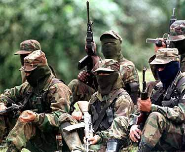 EL EXTRAÑO ENCANTO DE LA INSURRECCIÓN