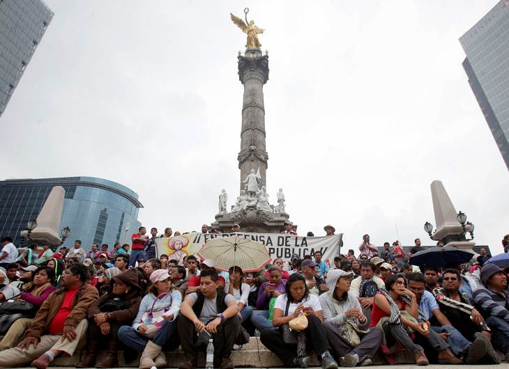 En la calle, codo a codo, somos mucho más que dos